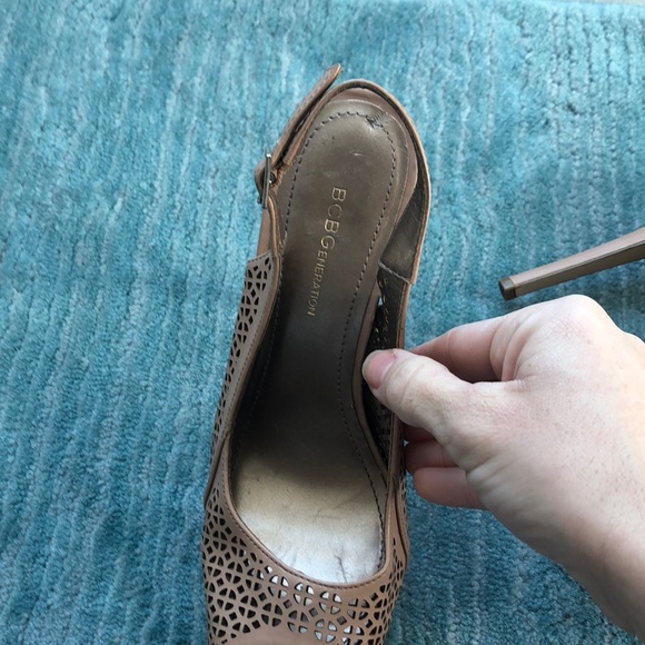 BCBG Generation Tan Open Toes Stilettos - Picture 4 of 4